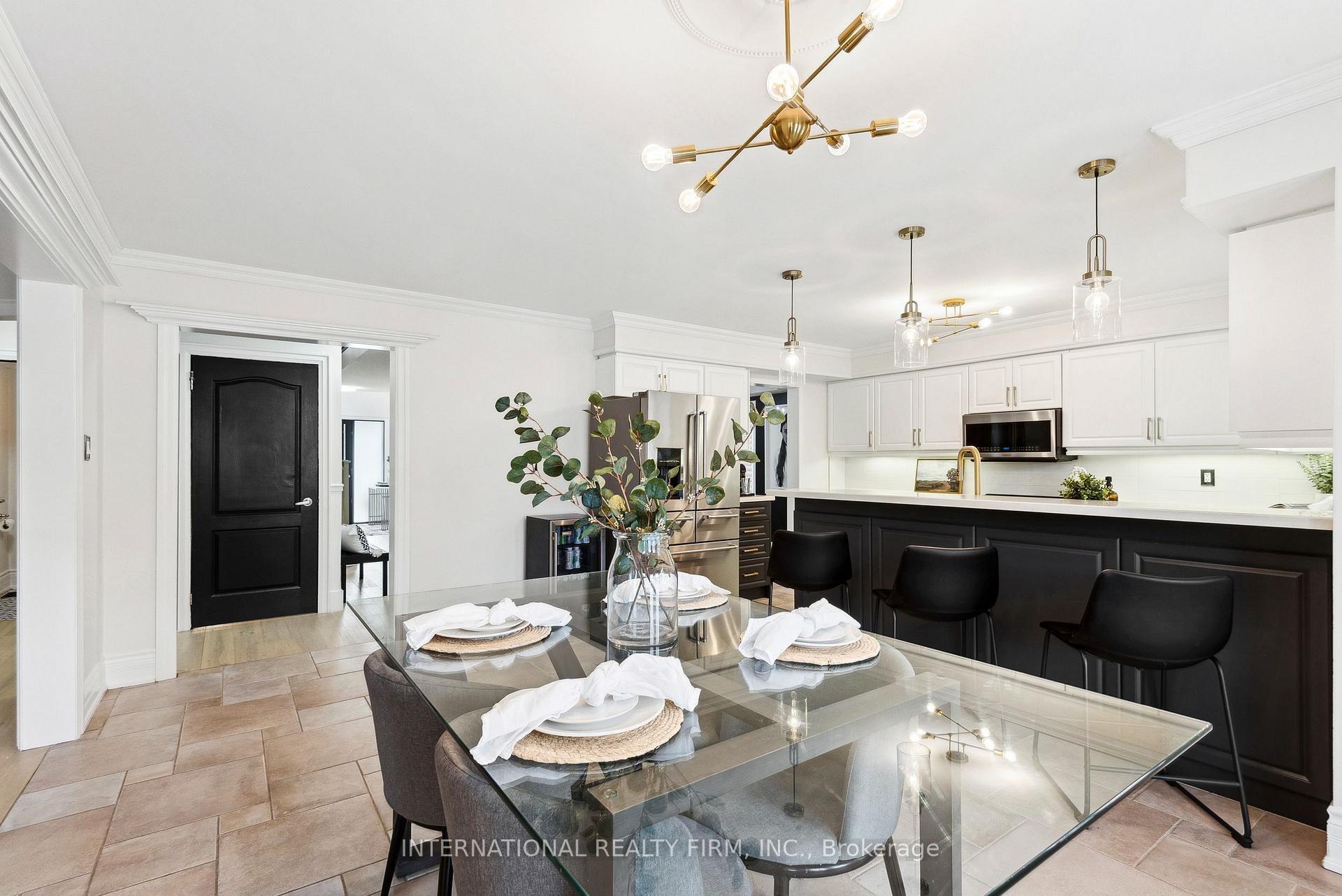 Photo 17 of 32 Brookhouse Drive, Clarington, Newcastle — HOMEH