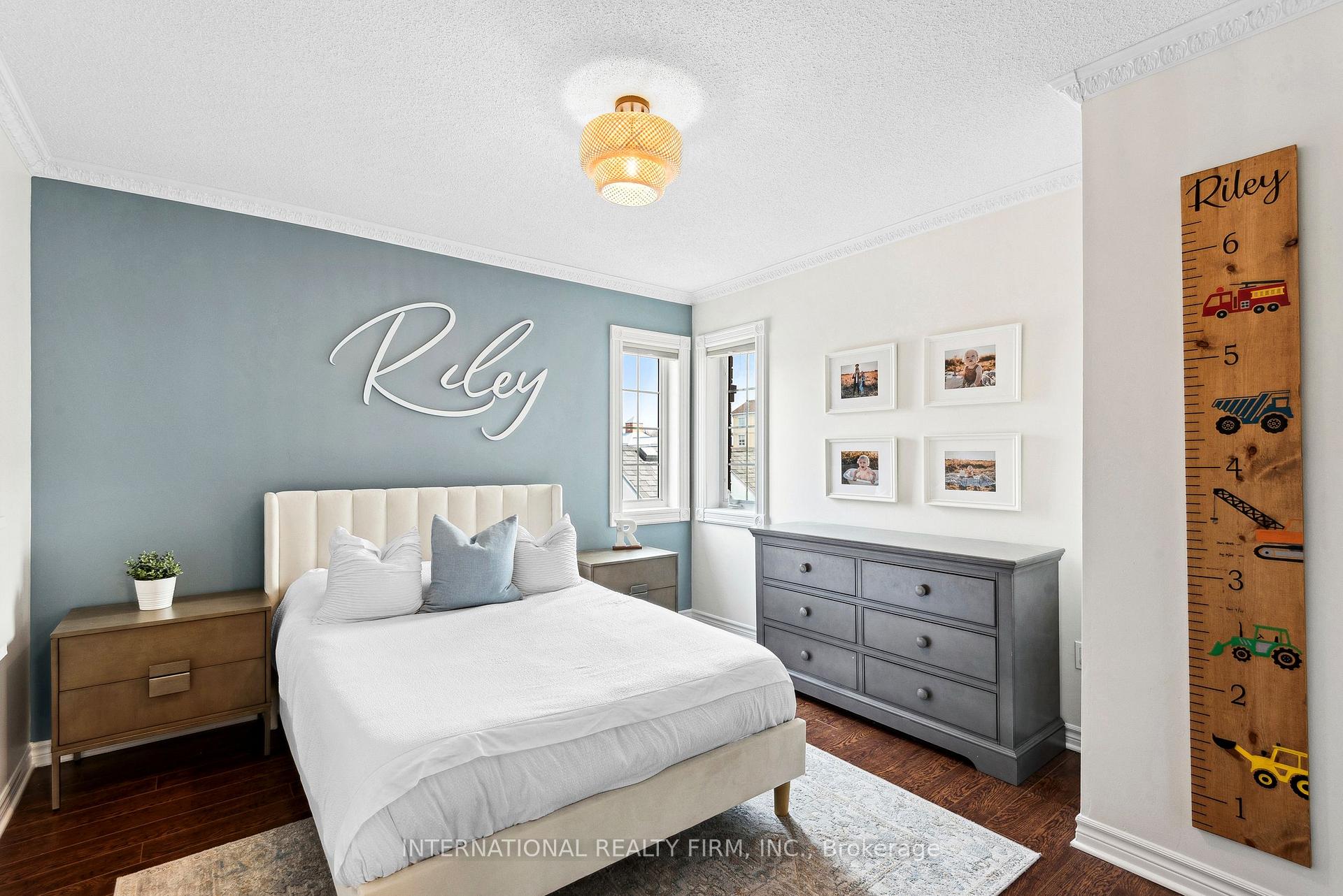 Photo 15 of 32 Brookhouse Drive, Clarington, Newcastle — HOMEH