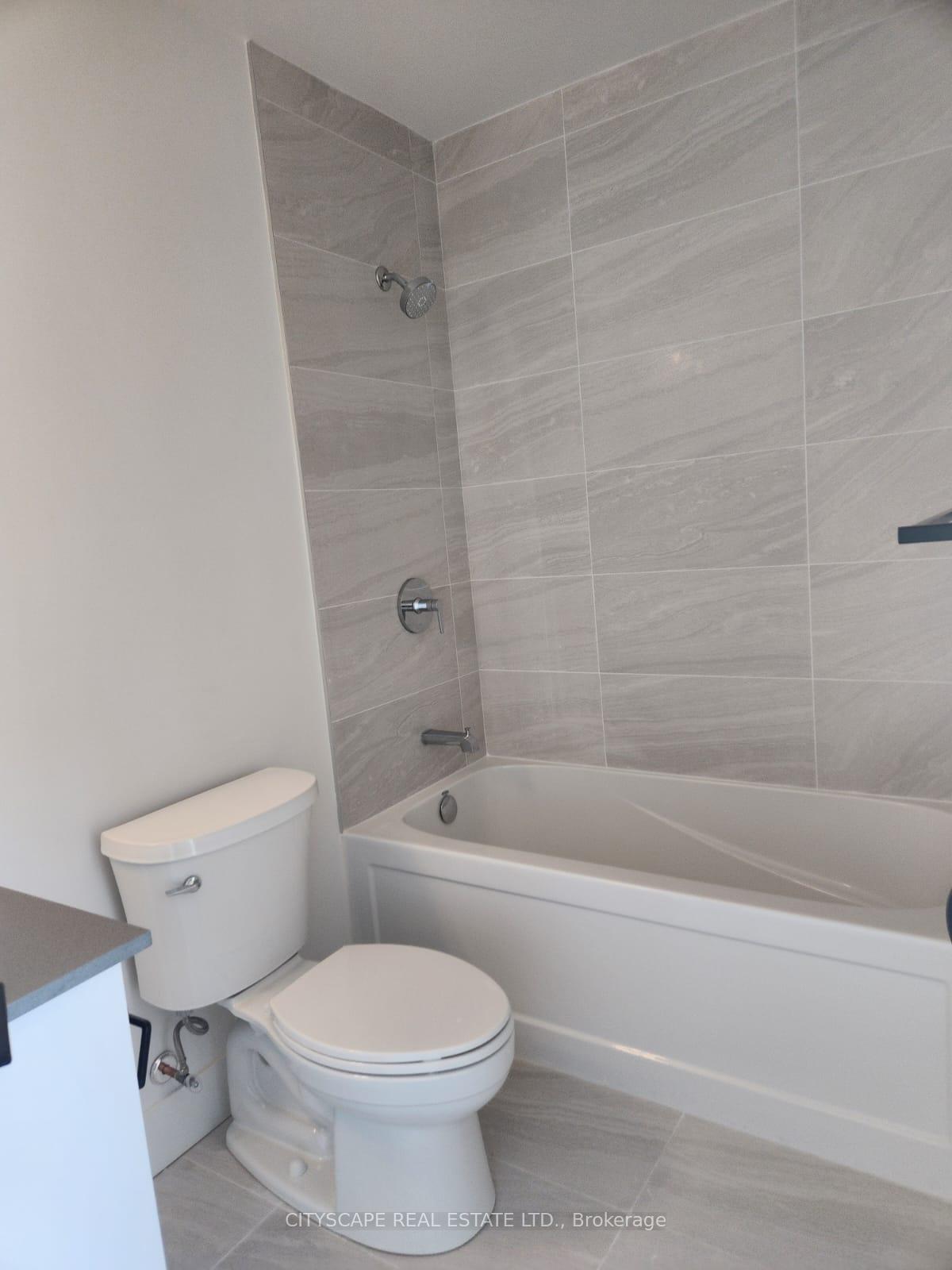 Photo 17 of Unit 807, 2782 Barton Street E, Hamilton, Riverdale — HOMEH