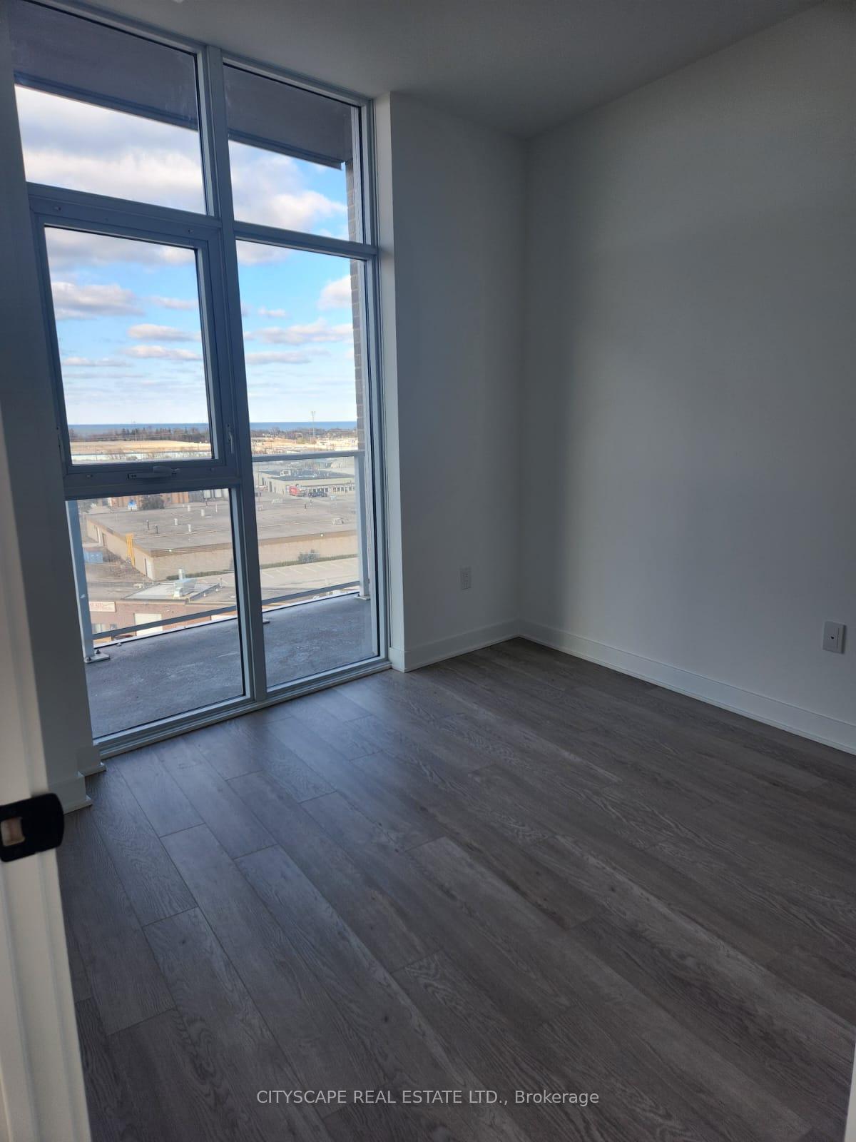Photo 16 of Unit 807, 2782 Barton Street E, Hamilton, Riverdale — HOMEH