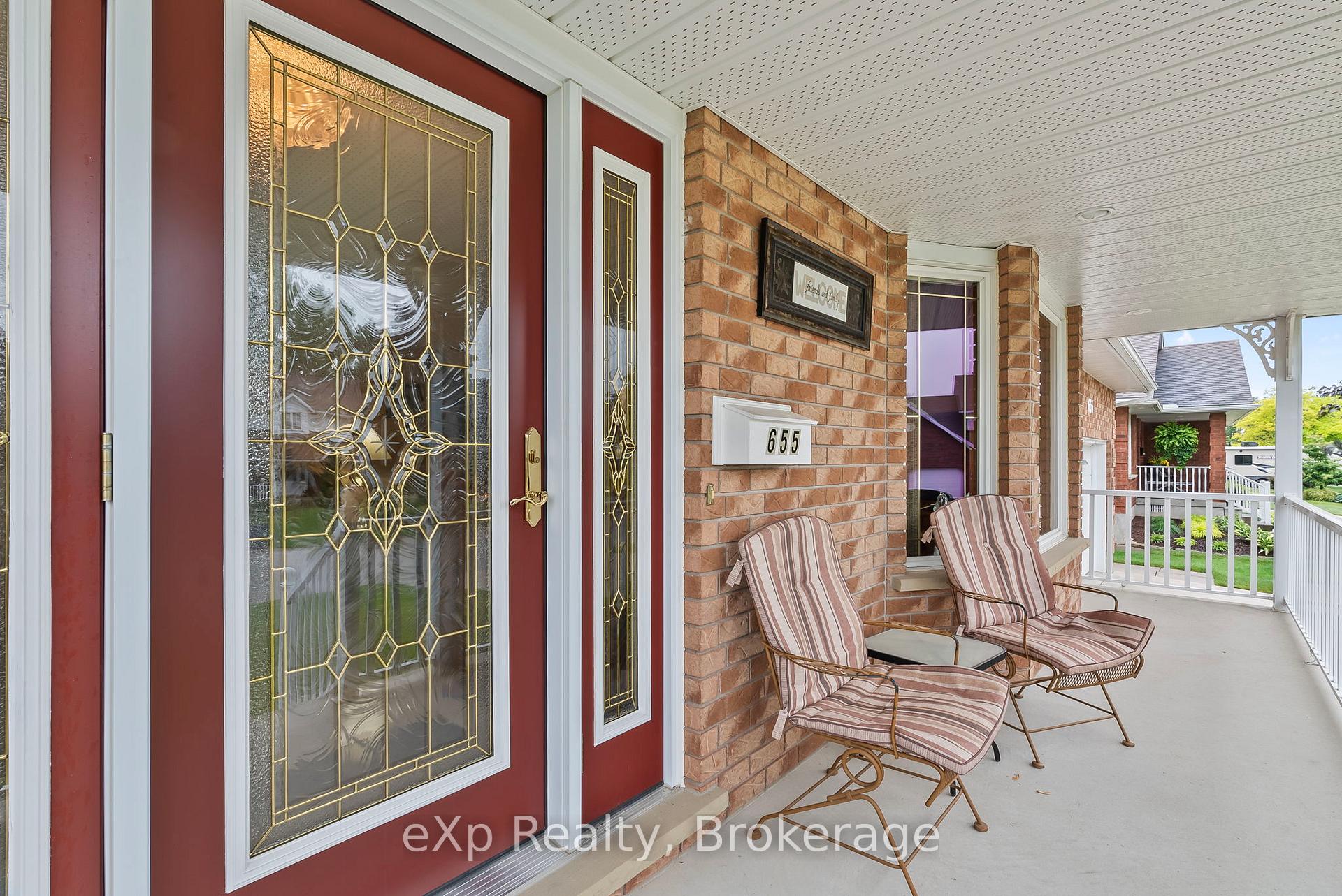 Photo 4 of 655 17th Street Crescent, Hanover — HOMEH