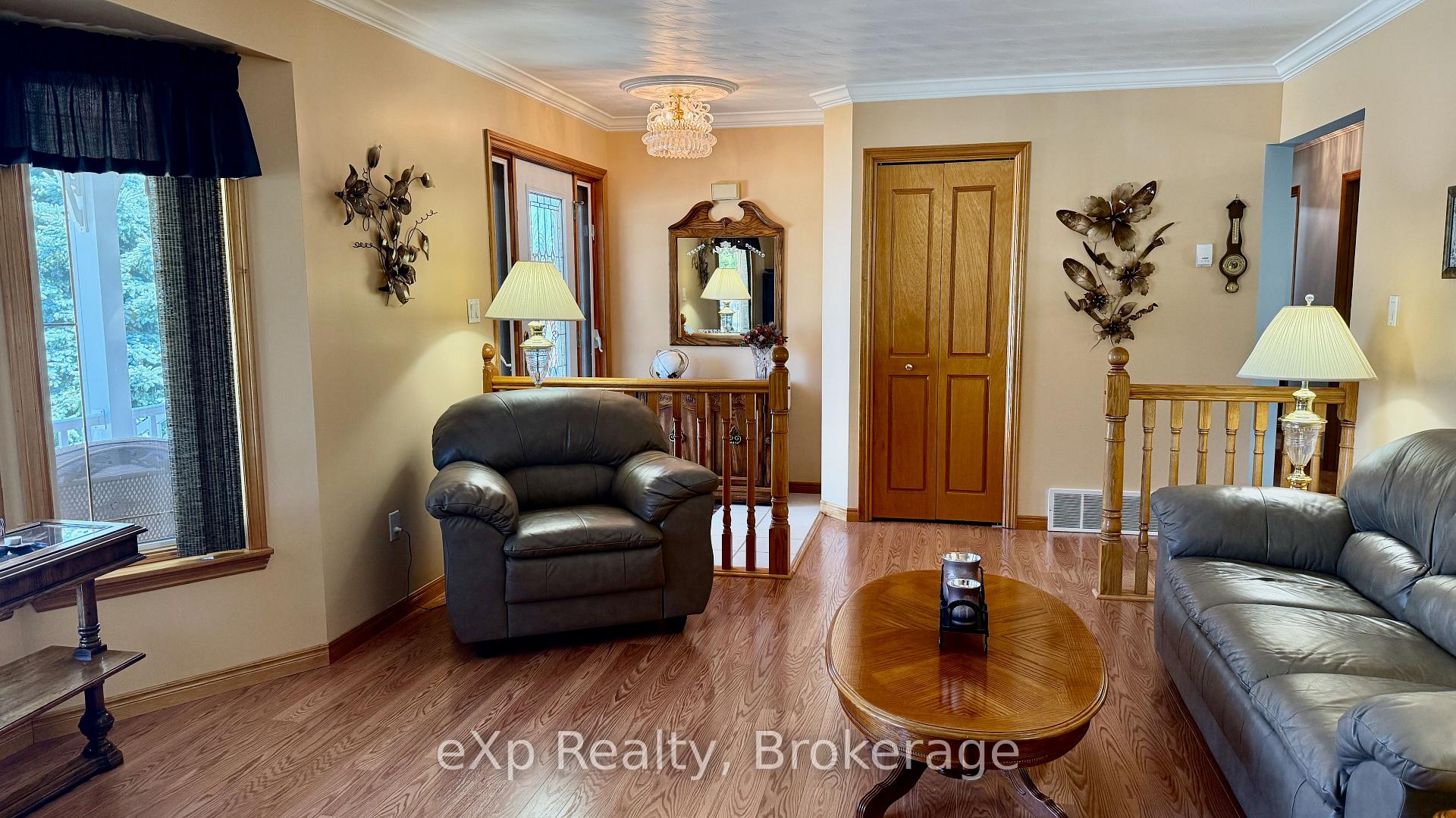 Photo 5 of 655 17th Street Crescent, Hanover — HOMEH