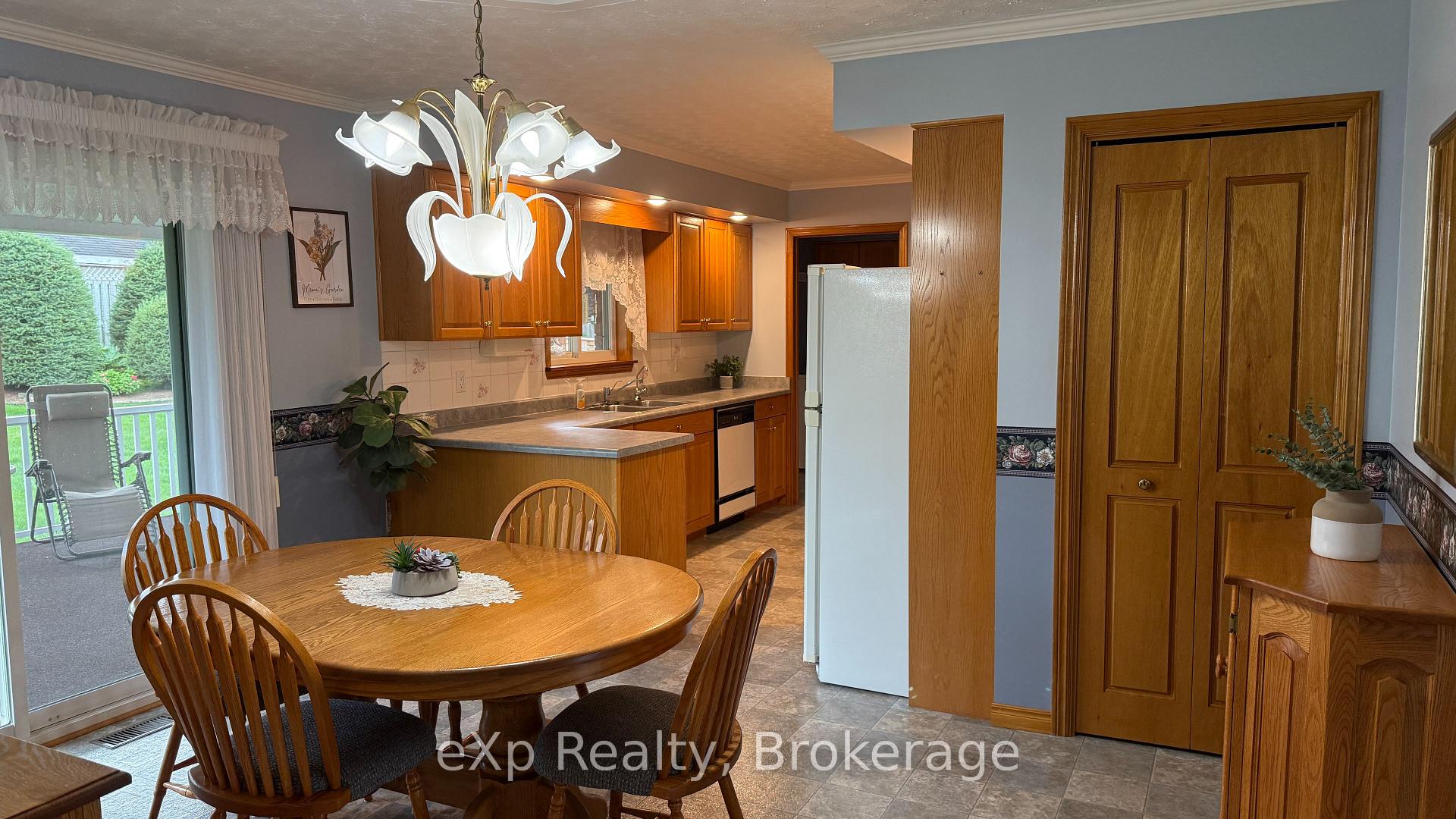 Photo 9 of 655 17th Street Crescent, Hanover — HOMEH