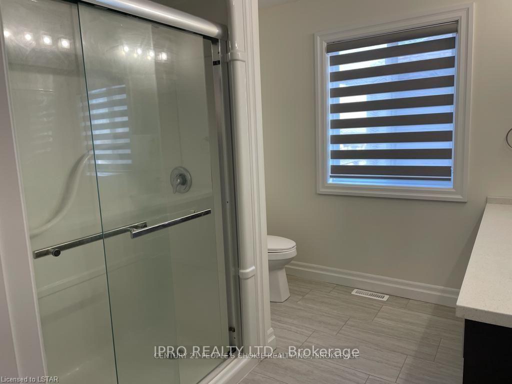 Photo 14 of 2579 Sheffield Boulevard, London, South U — HOMEH