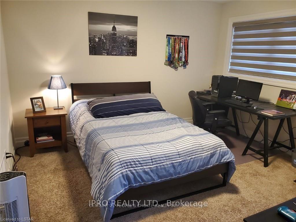 Photo 15 of 2579 Sheffield Boulevard, London, South U — HOMEH