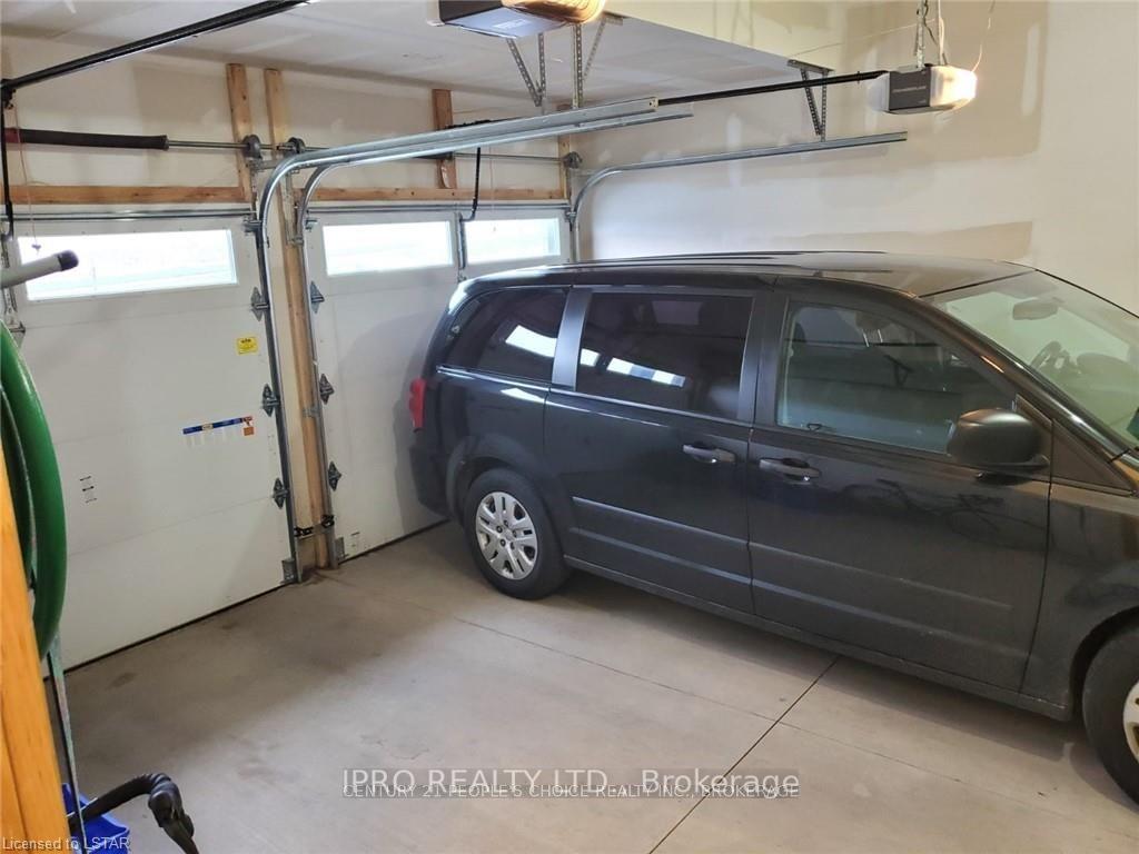 Photo 9 of 2579 Sheffield Boulevard, London, South U — HOMEH