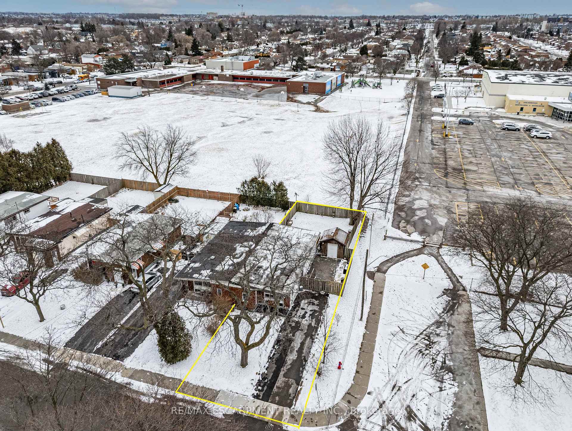 Photo 10 of 2 Ronaldshay Avenue, Hamilton, Greeningdon — HOMEH