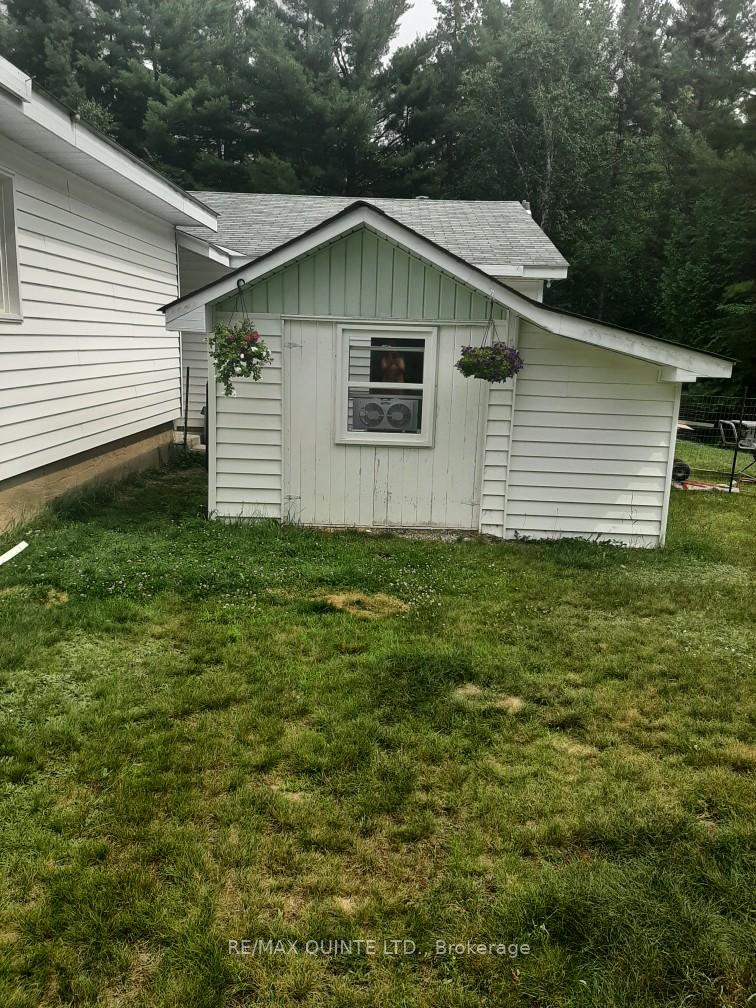 Photo 3 of 2063 Henderson Road, Frontenac, Frontenac Centre — HOMEH