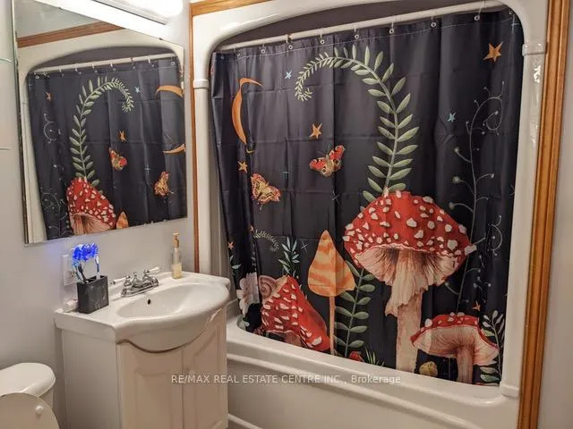 Photo 7 of Unit Unit B, 55 Youngman Drive, Guelph, Kortright West — HOMEH