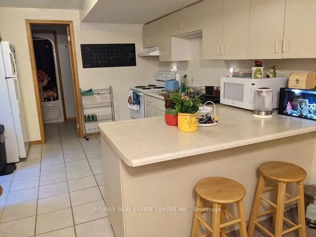Photo 11 of Unit Unit B, 55 Youngman Drive, Guelph, Kortright West — HOMEH