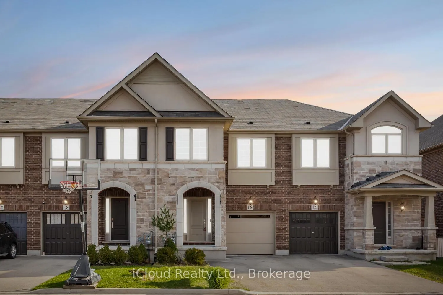 Photo 1 of 16 Heaven Crescent, Milton, Ford — HOMEH