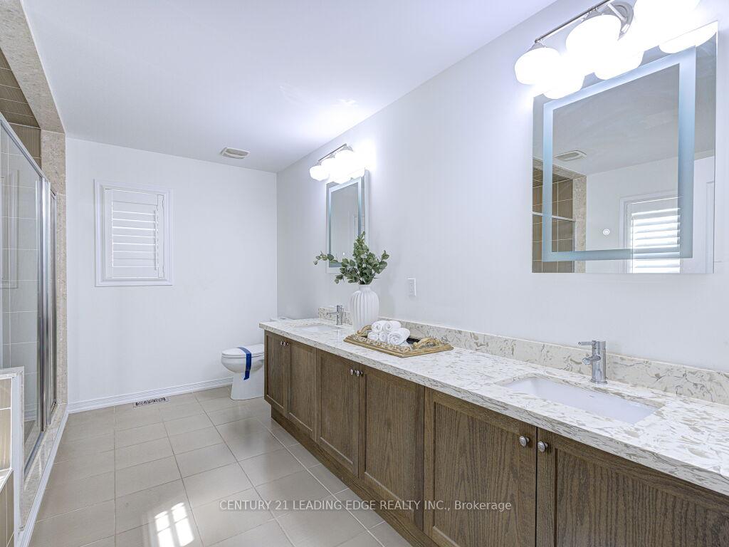 Photo 8 of 39 Butson Crescent, Clarington, Bowmanville — HOMEH