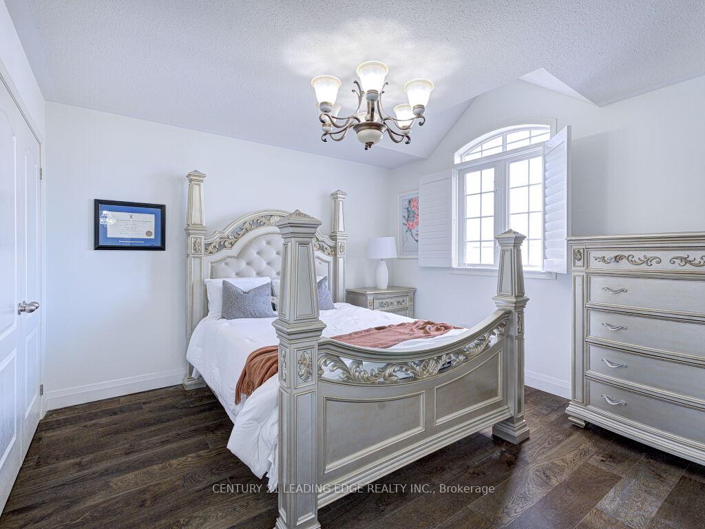 Photo 22 of 39 Butson Crescent, Clarington, Bowmanville — HOMEH