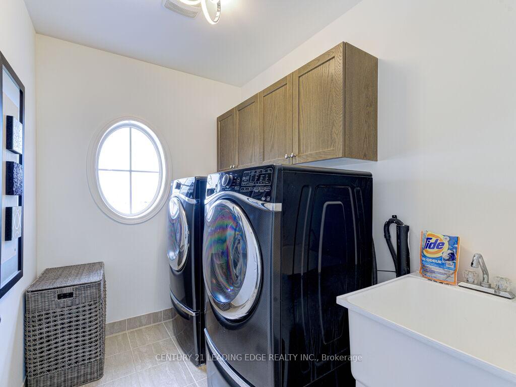 Photo 25 of 39 Butson Crescent, Clarington, Bowmanville — HOMEH
