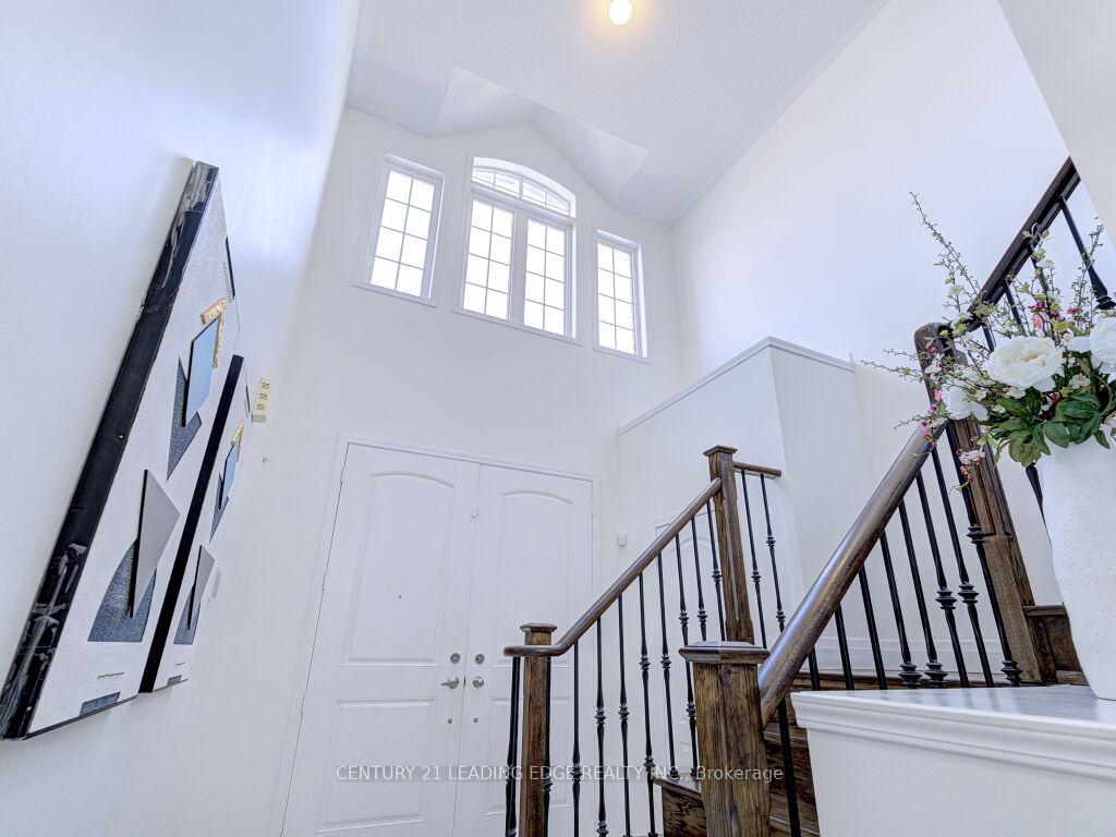 Photo 45 of 39 Butson Crescent, Clarington, Bowmanville — HOMEH