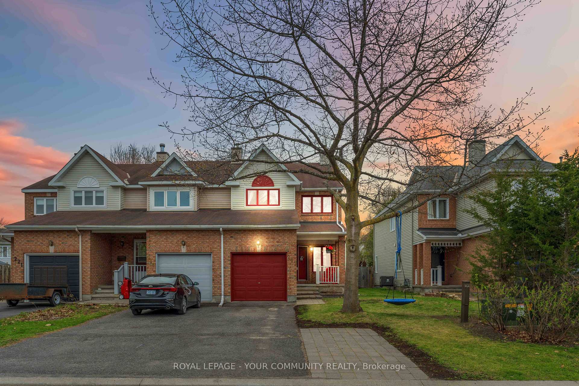 Photo 1 of 217 Markland Crescent, Ottawa, Barrhaven East — HOMEH