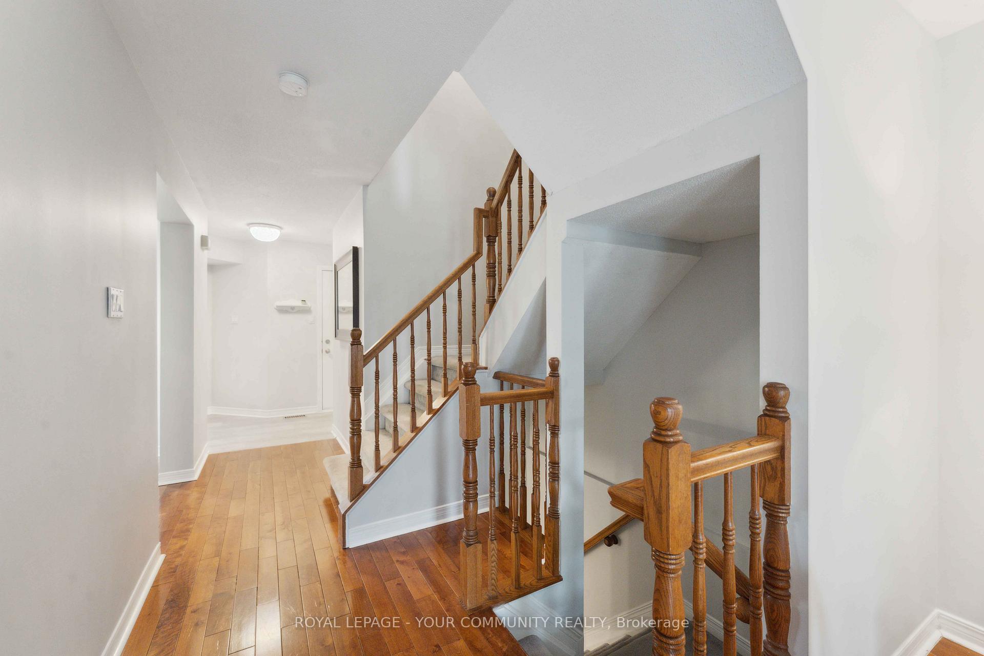 Photo 4 of 217 Markland Crescent, Ottawa, Barrhaven East — HOMEH