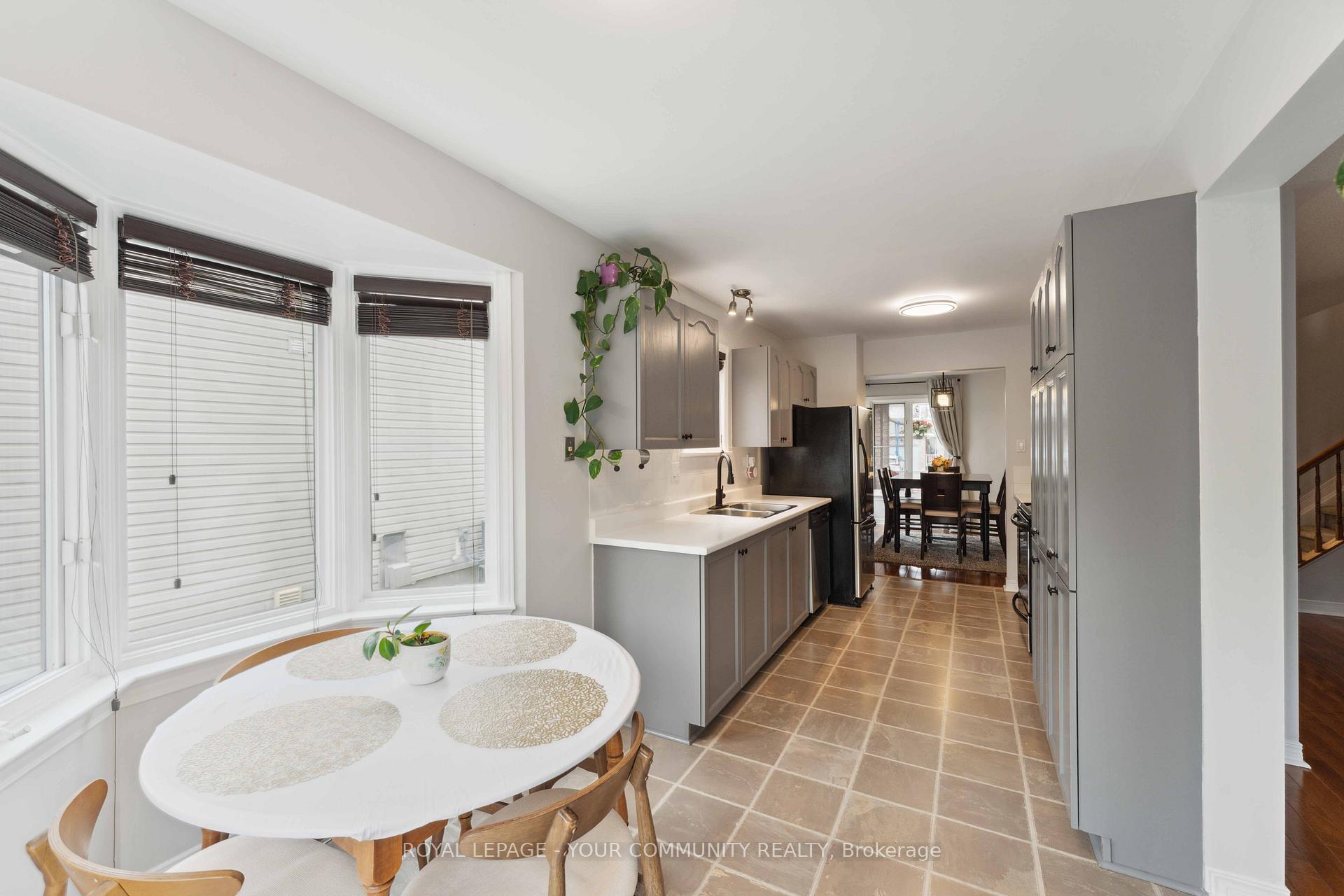 Photo 8 of 217 Markland Crescent, Ottawa, Barrhaven East — HOMEH
