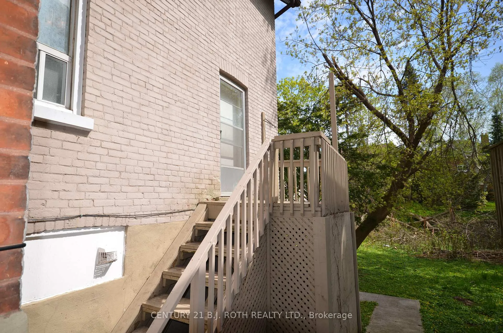 Photo 8 of 73 High Street, Barrie, City Centre — HOMEH