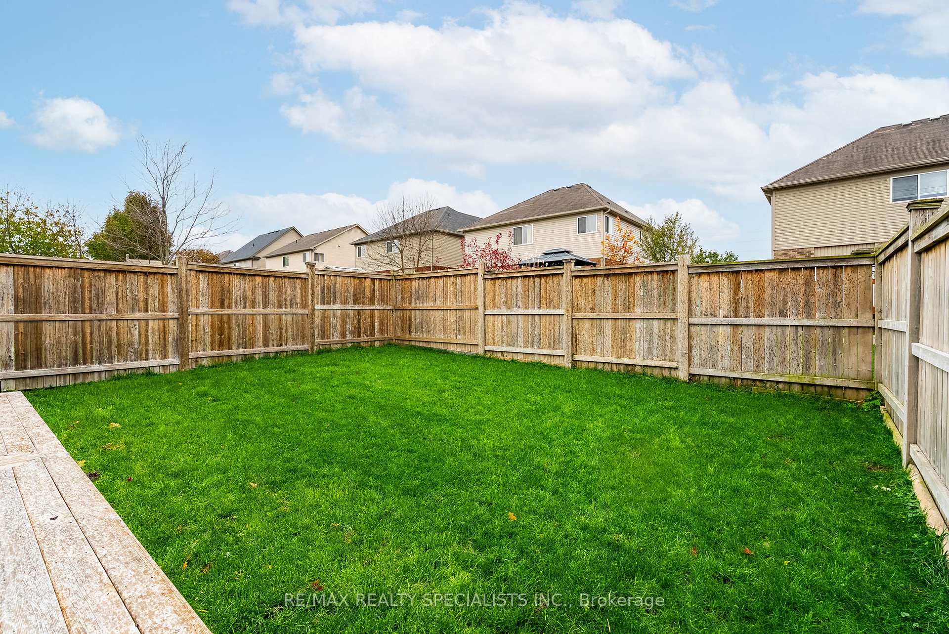 Photo 27 of 25 Maude Lane, Guelph, Grange Road — HOMEH