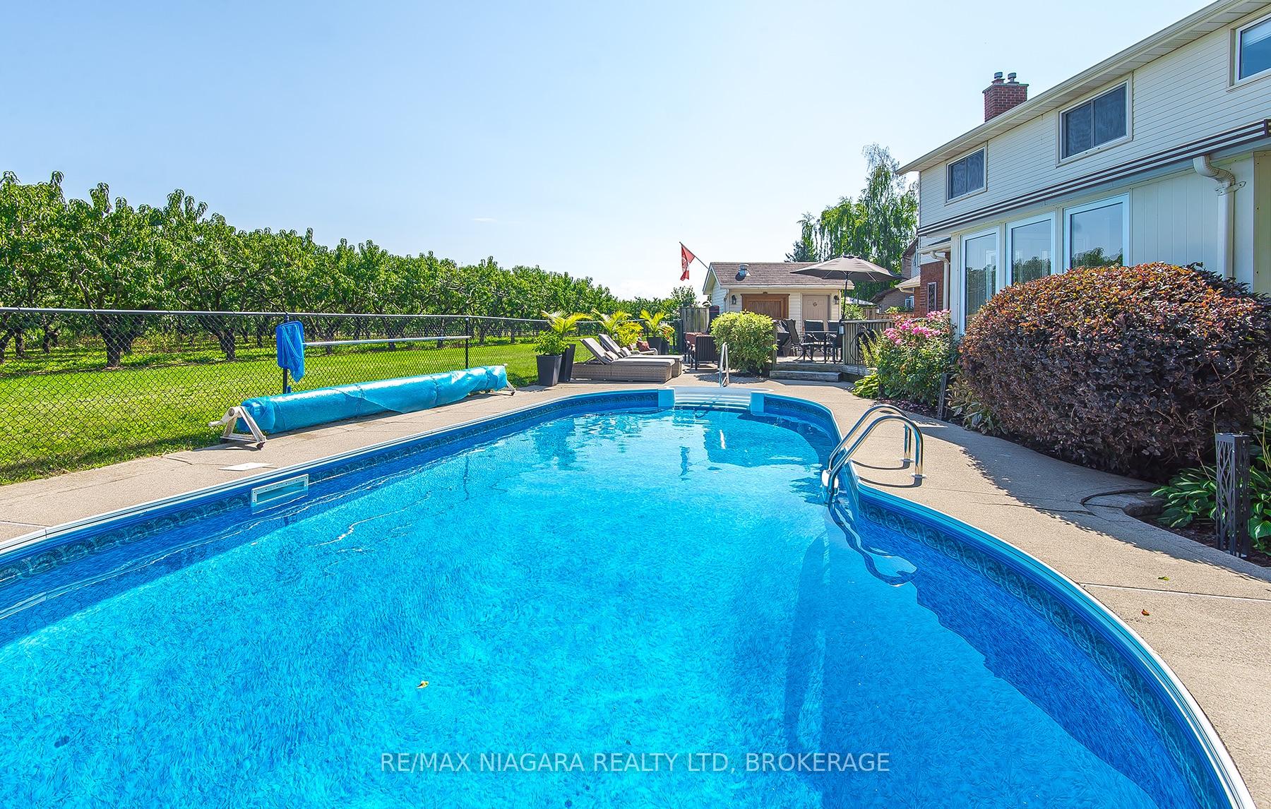 Photo 5 of 38 Banburry Crescent, Grimsby, Grimsby Beach — HOMEH