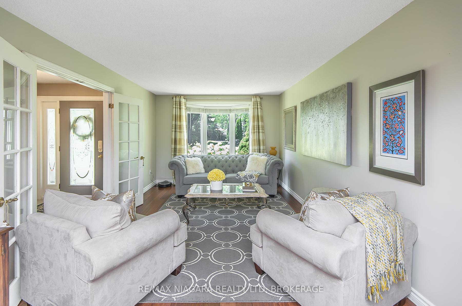 Photo 18 of 38 Banburry Crescent, Grimsby, Grimsby Beach — HOMEH