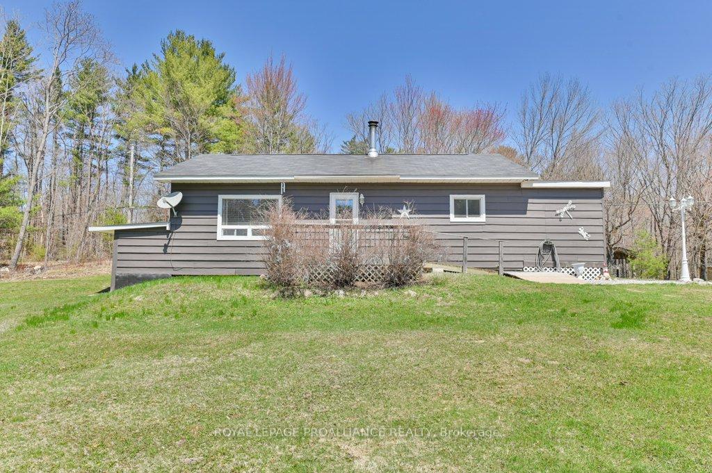 Photo 4 of 708 Skootamatta Lake Road, Frontenac, Frontenac North — HOMEH