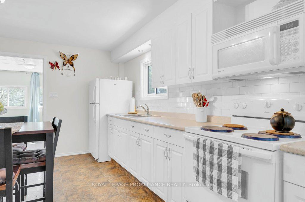 Photo 16 of 708 Skootamatta Lake Road, Frontenac, Frontenac North — HOMEH