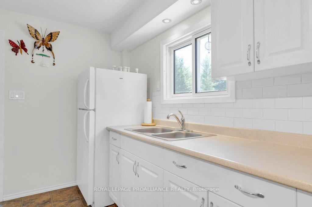 Photo 17 of 708 Skootamatta Lake Road, Frontenac, Frontenac North — HOMEH