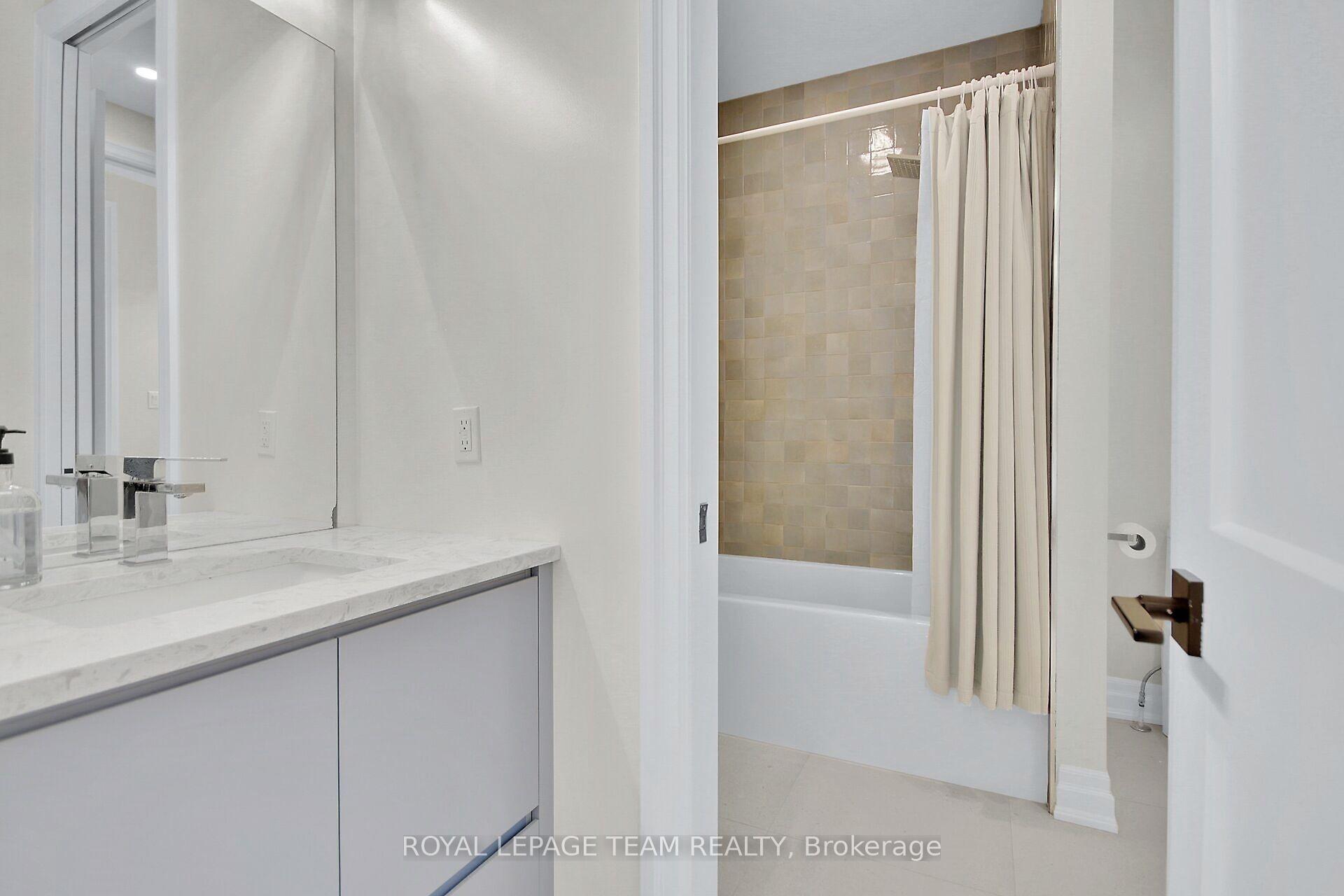 Photo 25 of 4019 Perennial Way, Ottawa, Greely — HOMEH