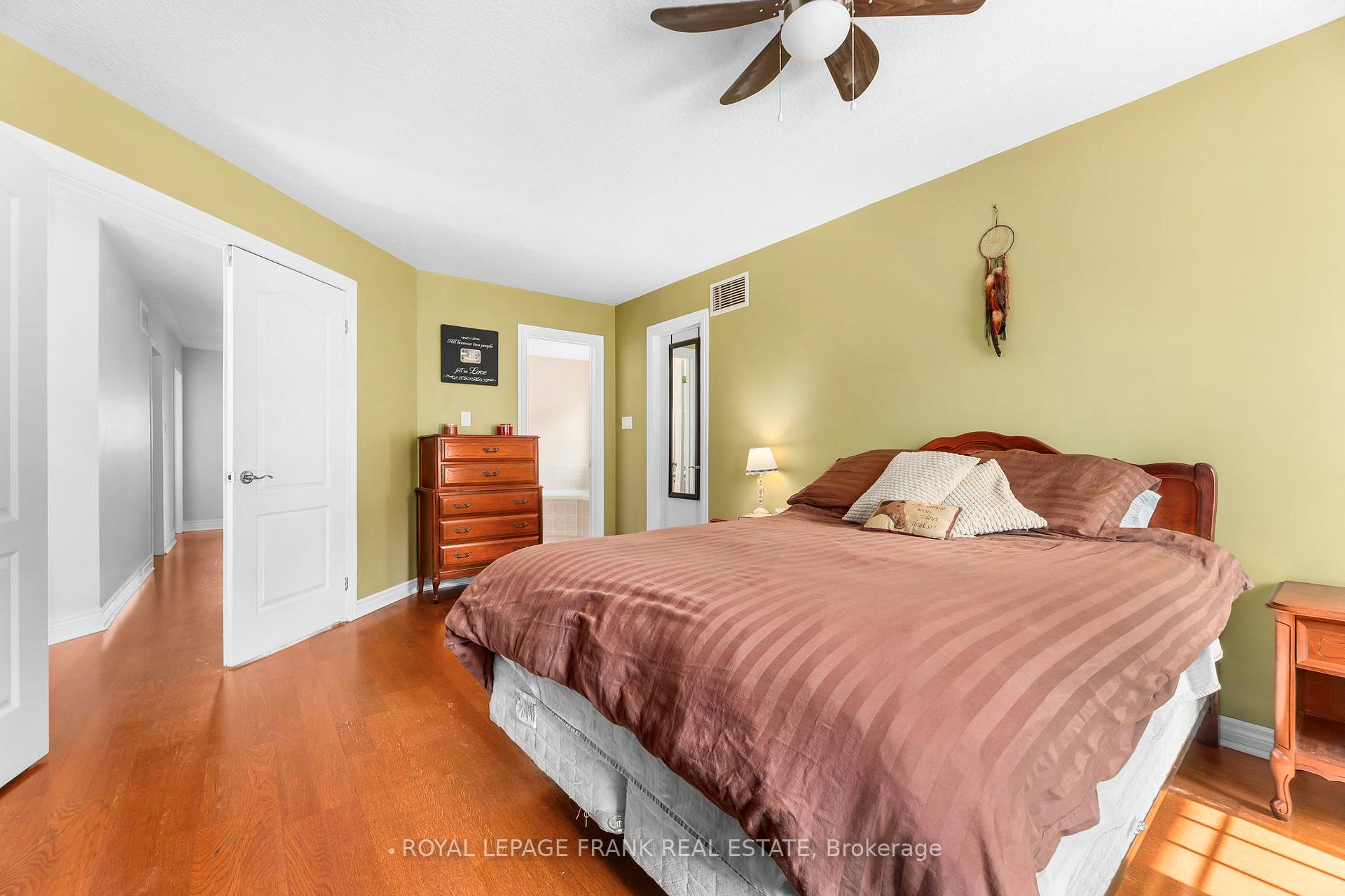 Photo 23 of 39 Cutler Drive, Clarington, Newcastle — HOMEH