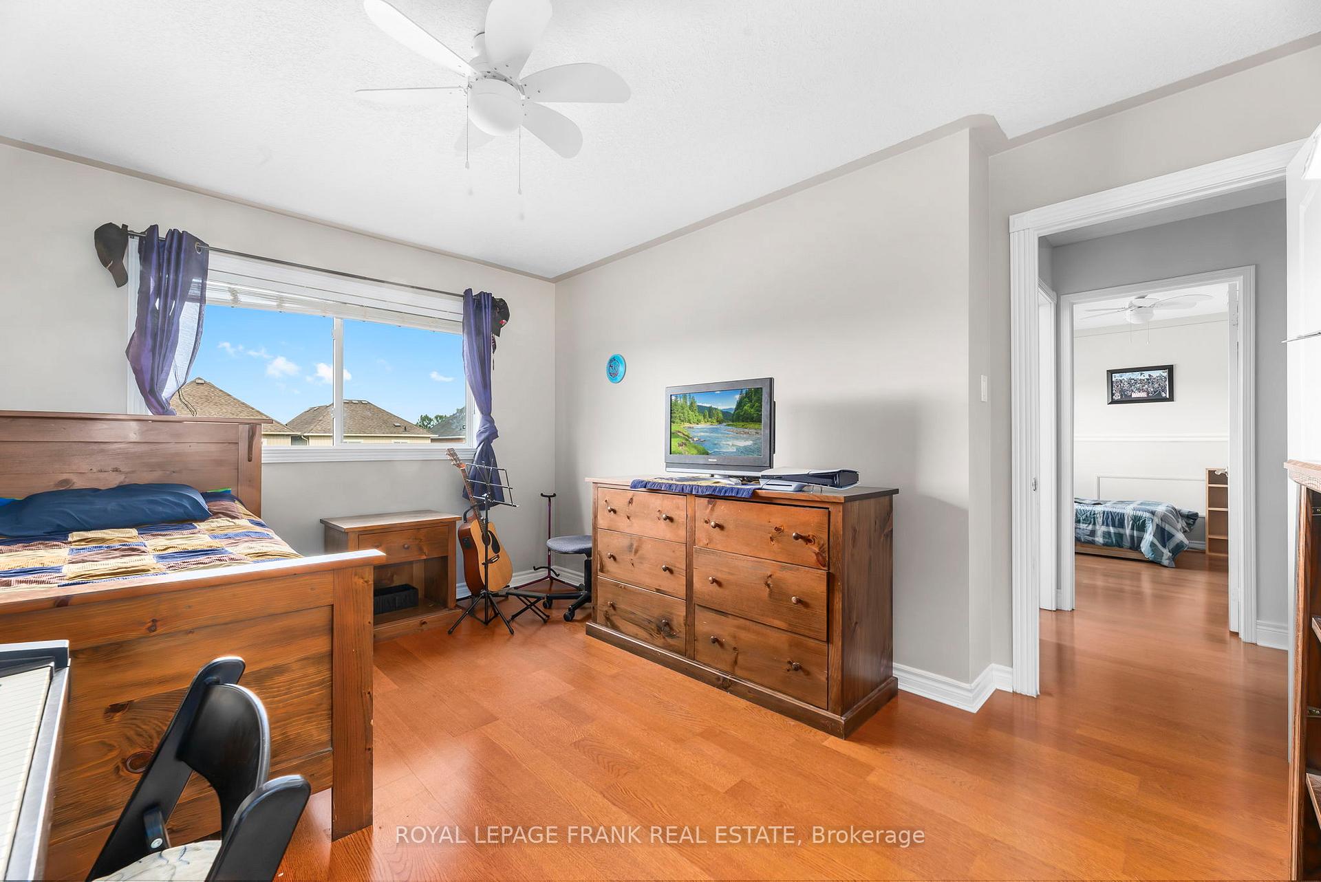 Photo 28 of 39 Cutler Drive, Clarington, Newcastle — HOMEH