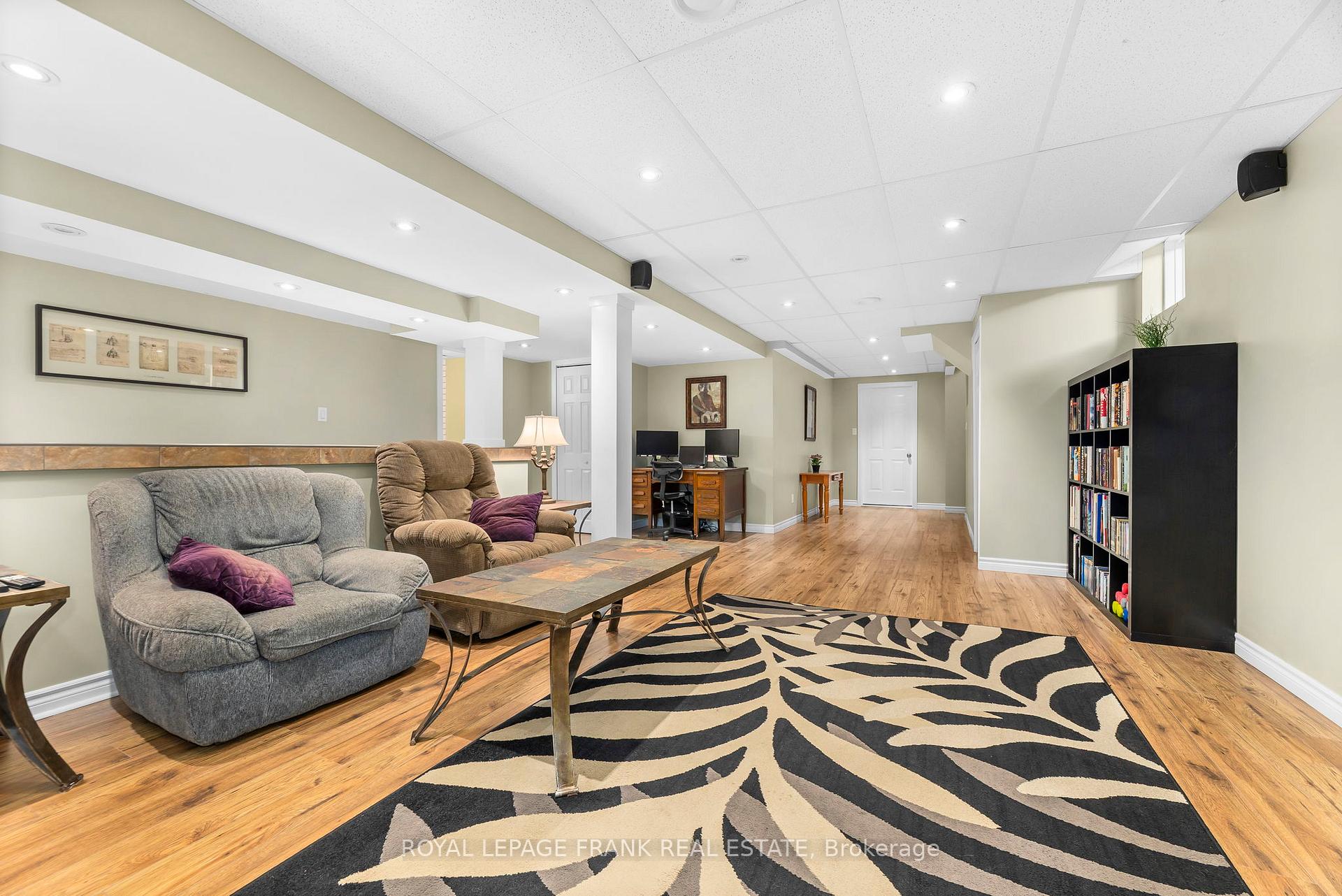 Photo 35 of 39 Cutler Drive, Clarington, Newcastle — HOMEH