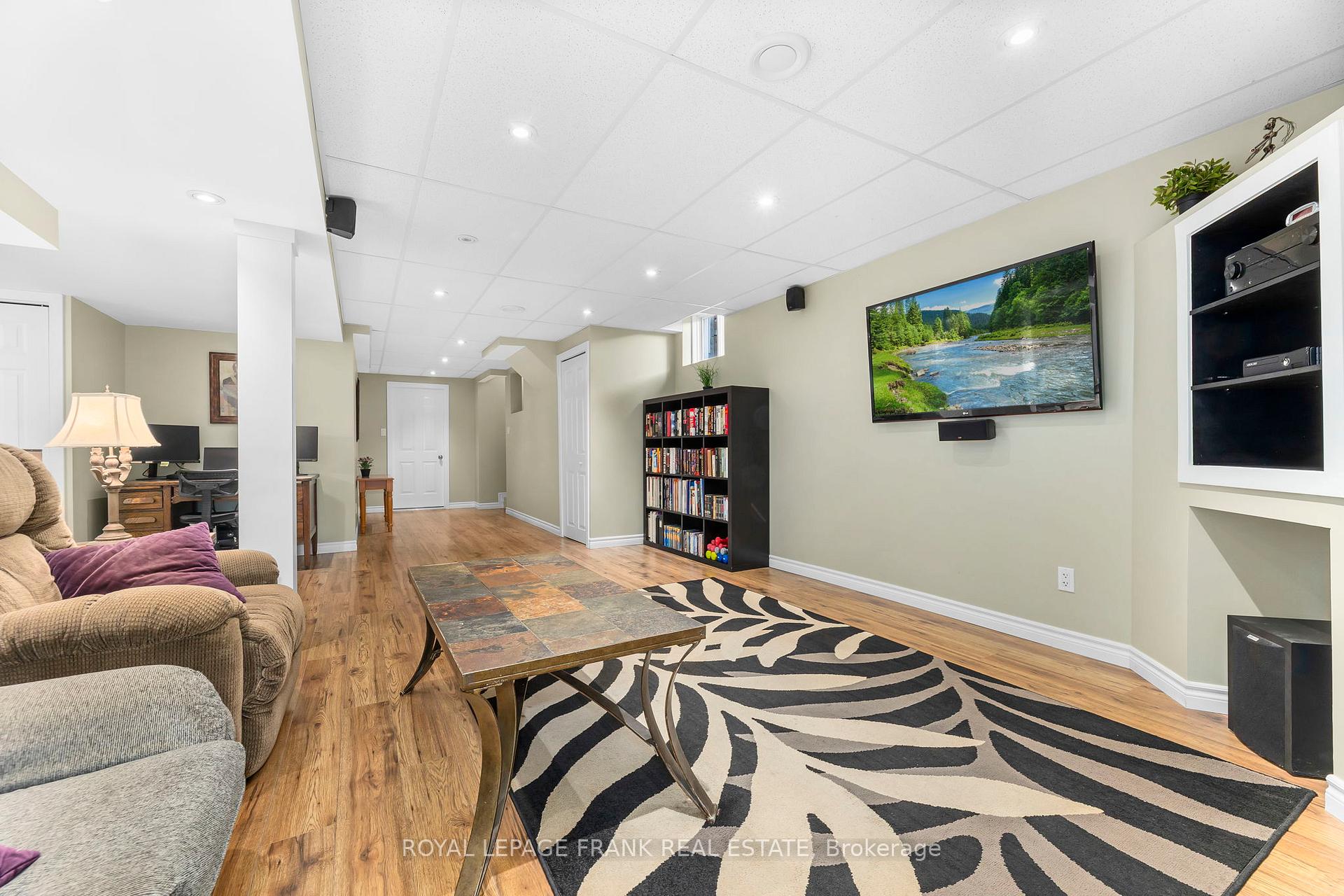 Photo 36 of 39 Cutler Drive, Clarington, Newcastle — HOMEH
