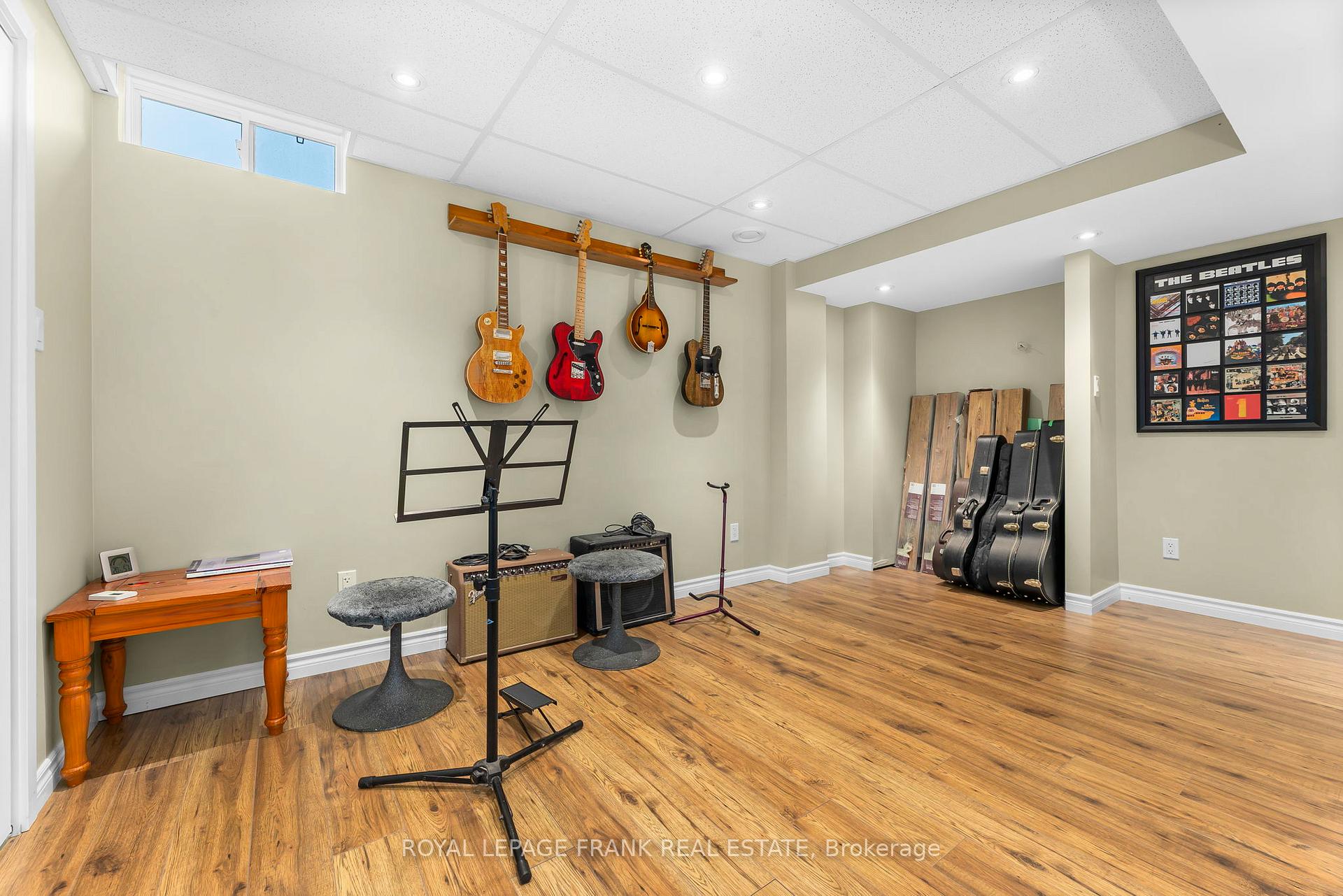 Photo 37 of 39 Cutler Drive, Clarington, Newcastle — HOMEH