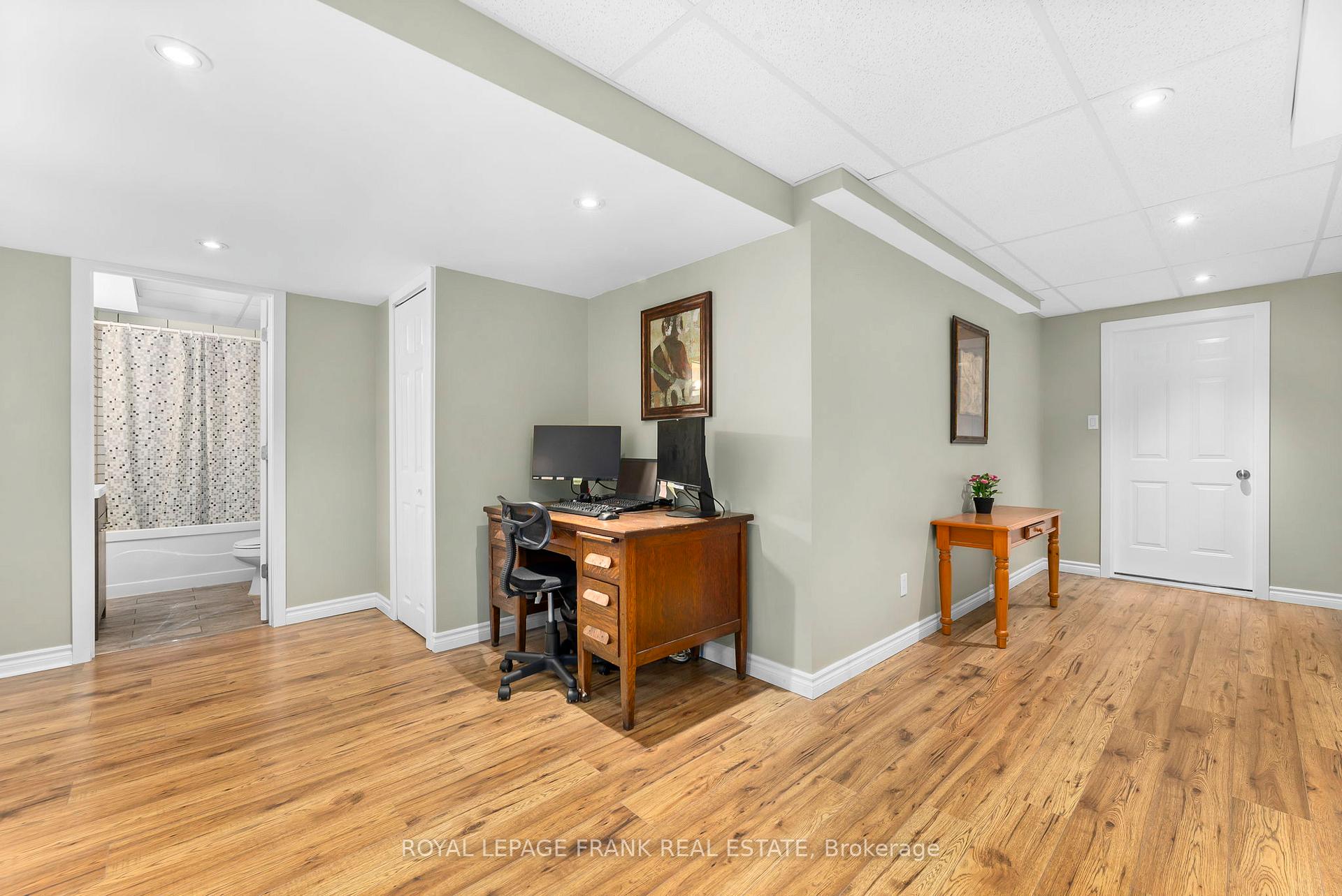 Photo 40 of 39 Cutler Drive, Clarington, Newcastle — HOMEH