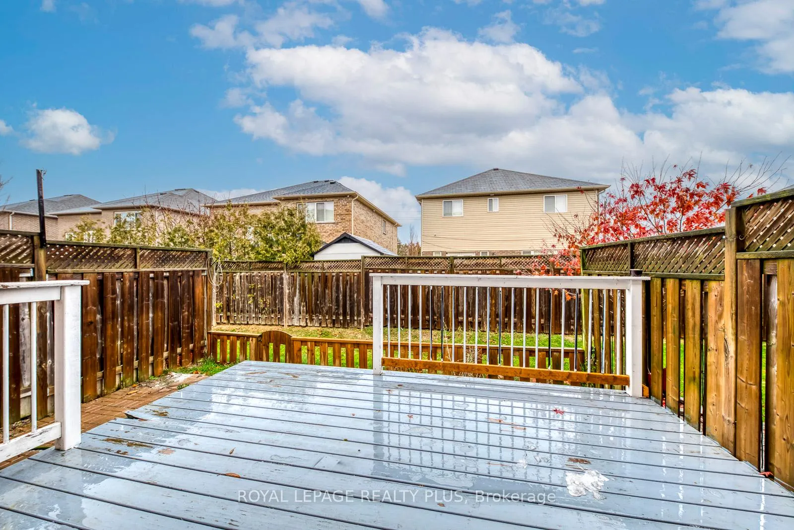 Photo 42 of 14 Marina Point Crescent, Hamilton, Winona Park — HOMEH