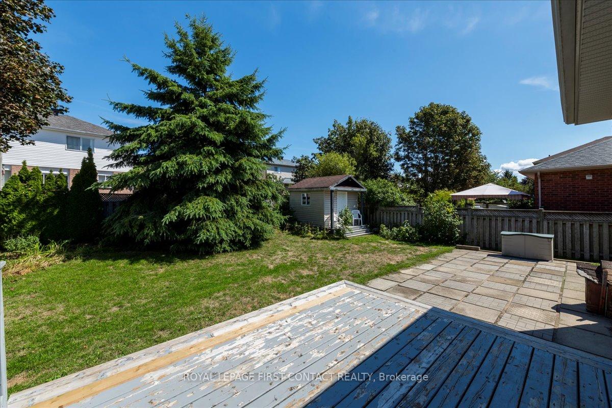 Photo 19 of 37 Marsellus Drive, Barrie, Holly — HOMEH