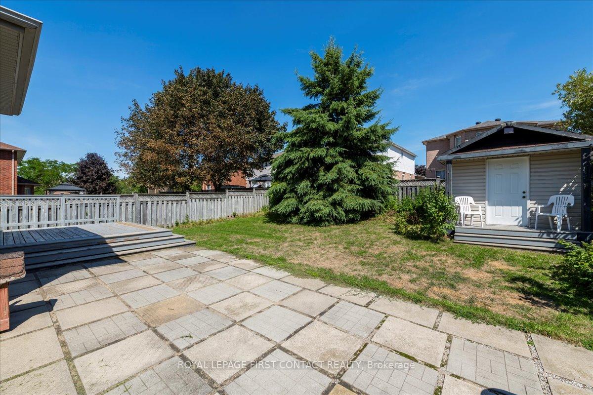 Photo 21 of 37 Marsellus Drive, Barrie, Holly — HOMEH