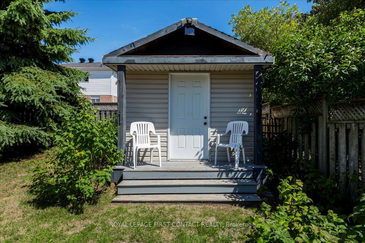 Photo 22 of 37 Marsellus Drive, Barrie, Holly — HOMEH