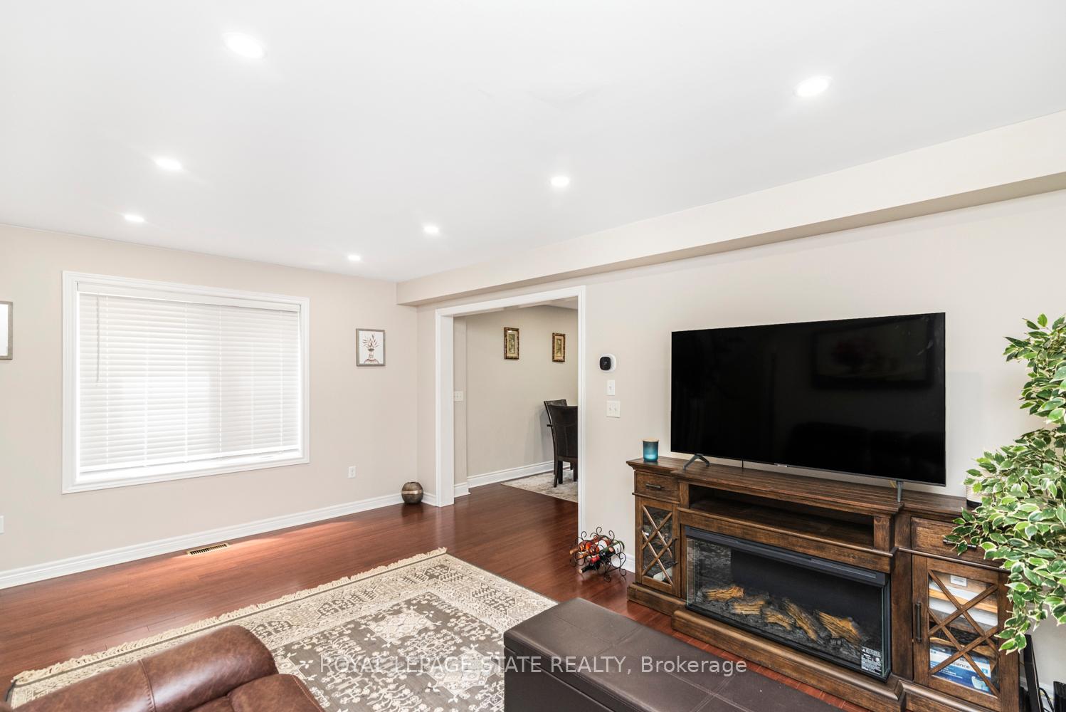 Photo 39 of 4825 Verdi Street, Burlington, Alton — HOMEH