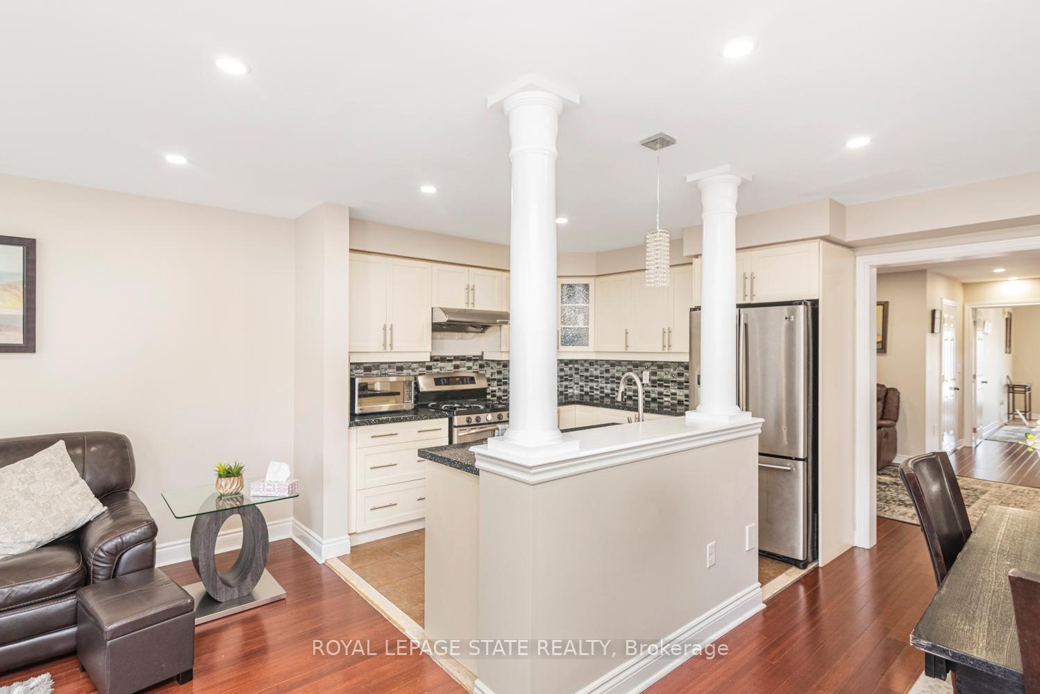 Photo 10 of 4825 Verdi Street, Burlington, Alton — HOMEH