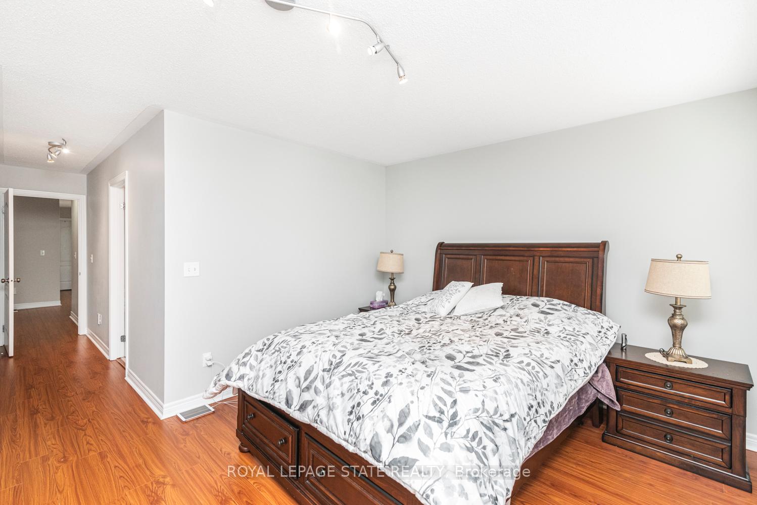 Photo 32 of 4825 Verdi Street, Burlington, Alton — HOMEH