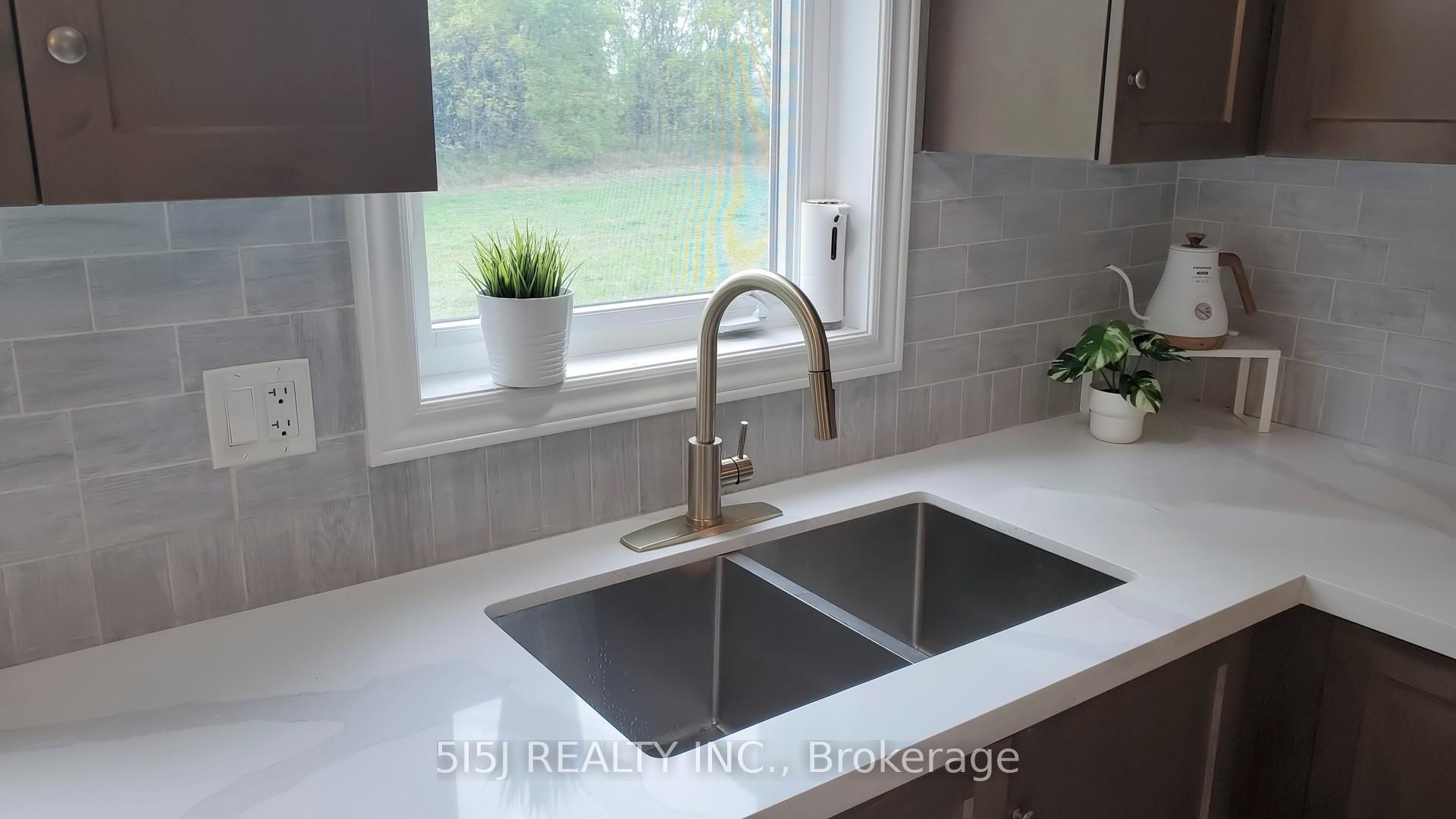 Photo 8 of 21 Barley Lane, Hamilton, Meadowlands — HOMEH