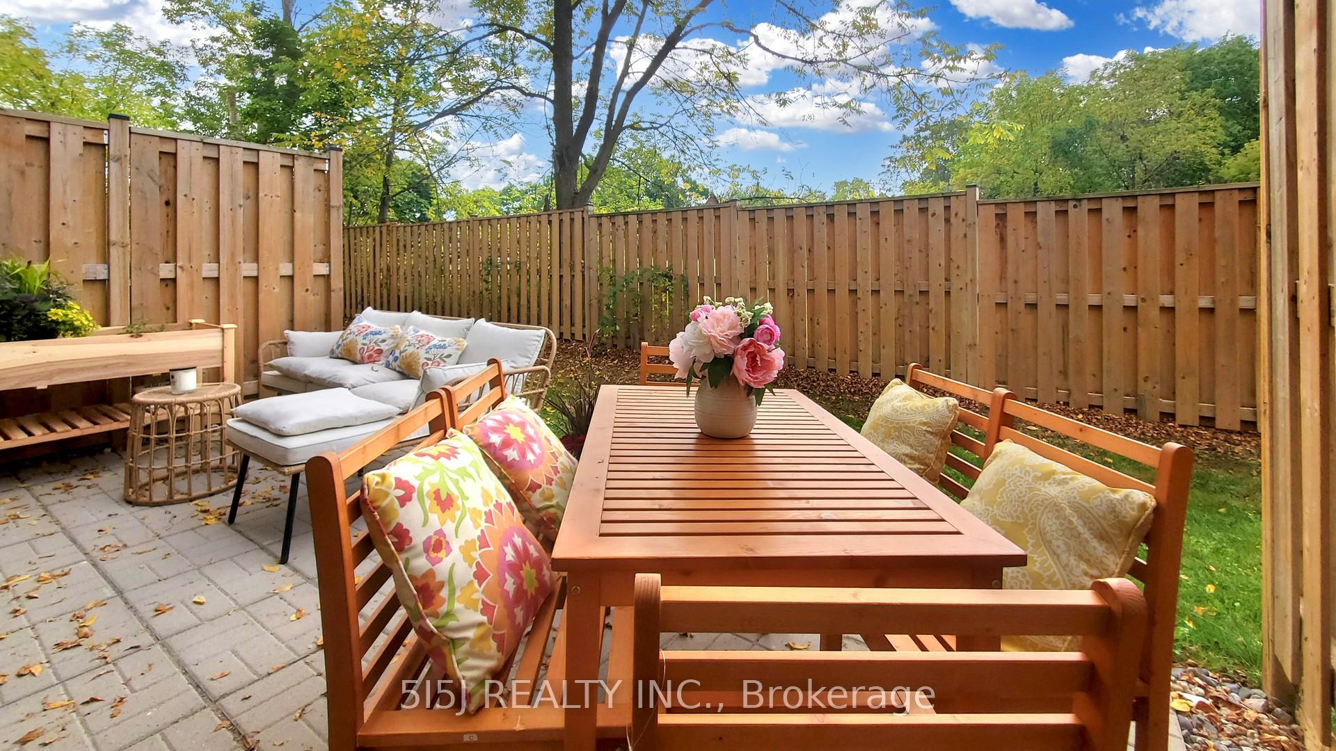 Photo 29 of 21 Barley Lane, Hamilton, Meadowlands — HOMEH