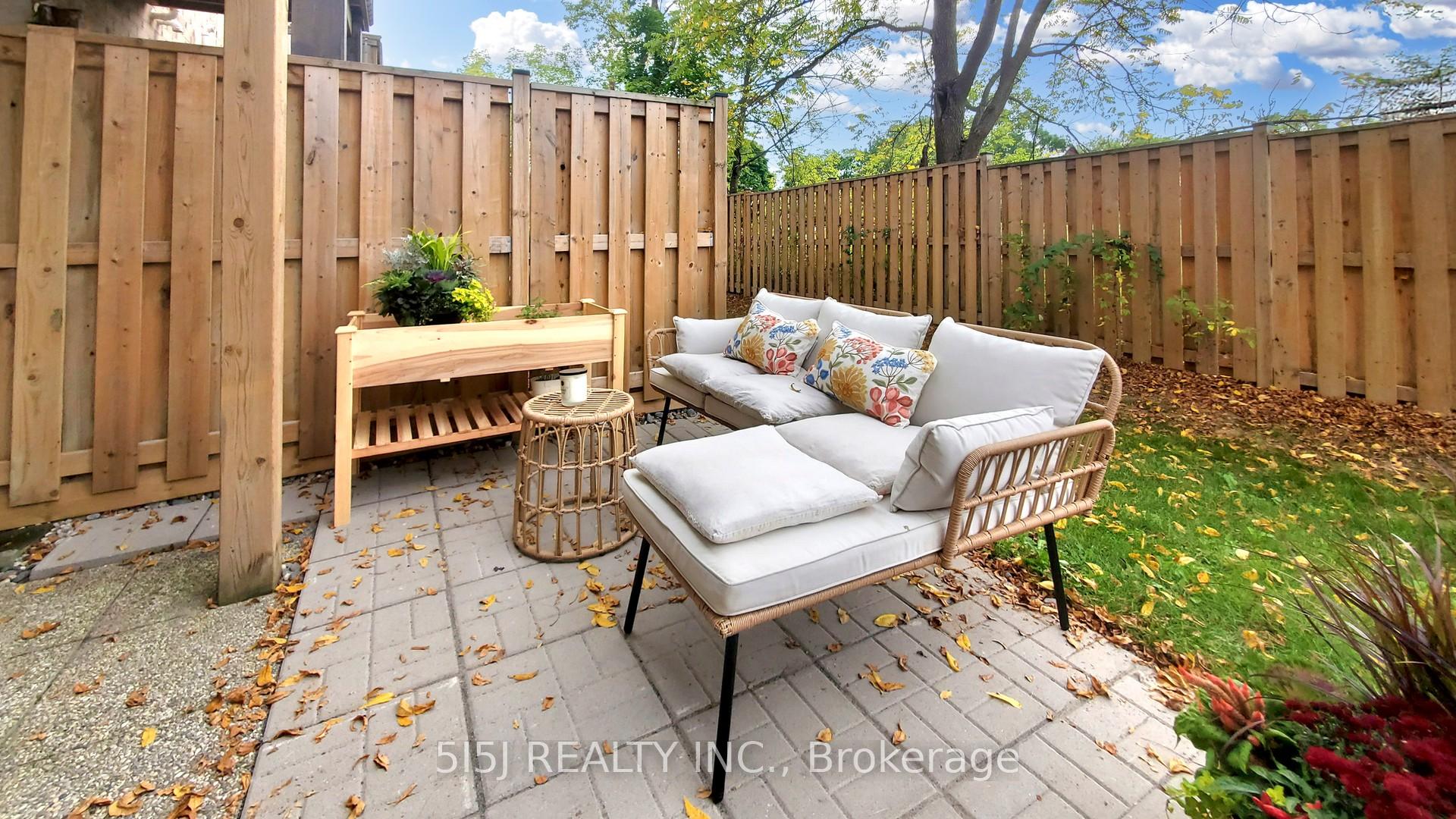 Photo 28 of 21 Barley Lane, Hamilton, Meadowlands — HOMEH
