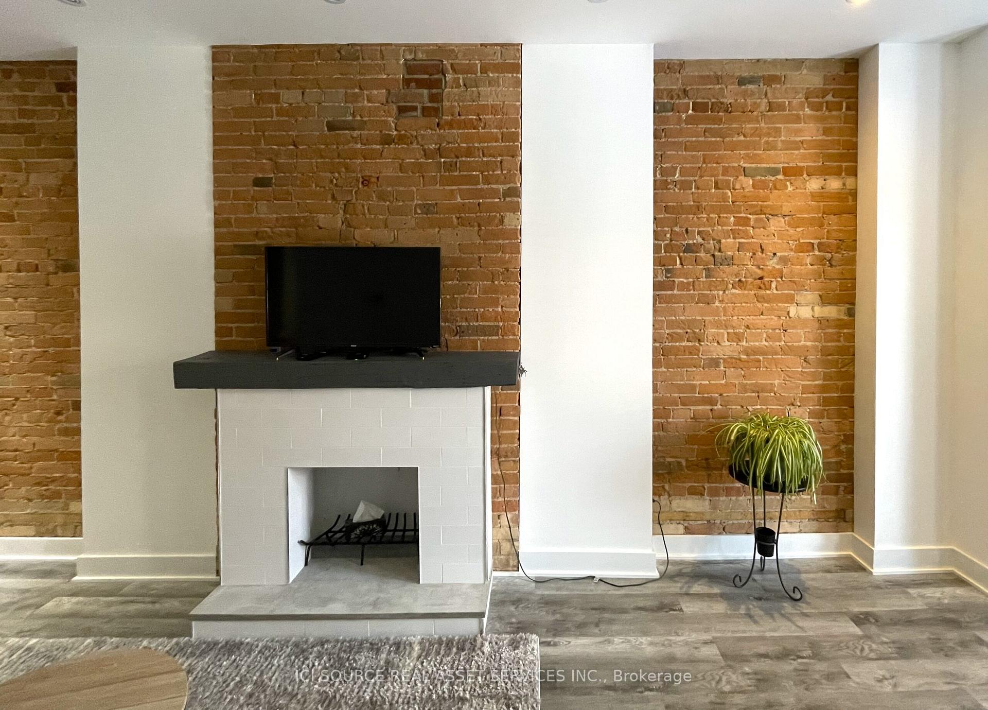 Photo 3 of Unit 1, 108 Seaton Street, Toronto, Moss Park — HOMEH
