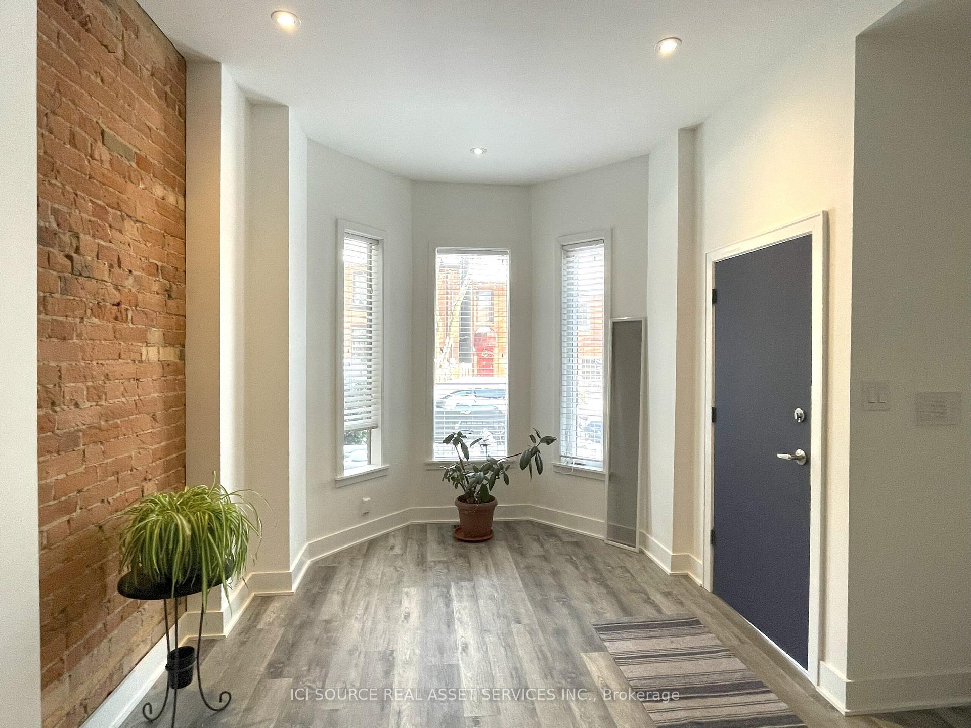 Photo 8 of Unit 1, 108 Seaton Street, Toronto, Moss Park — HOMEH