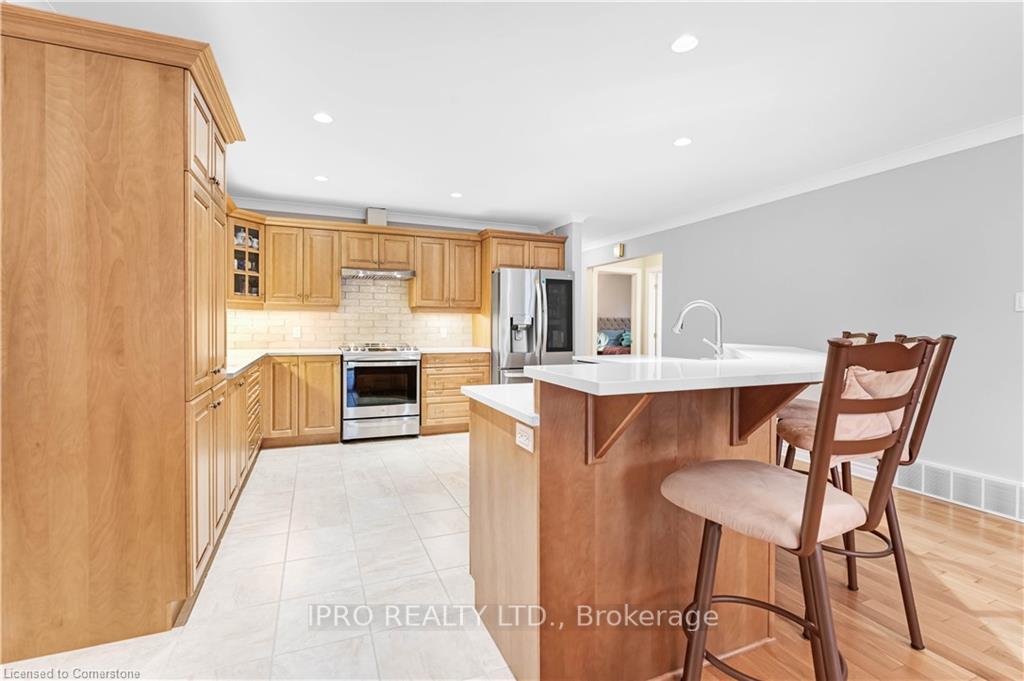 Photo 9 of 544 Dean Drive, Cornwall — HOMEH
