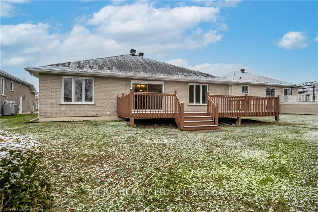 Photo 40 of 544 Dean Drive, Cornwall — HOMEH
